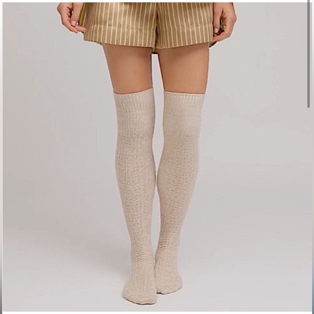 New! Pudus Socks